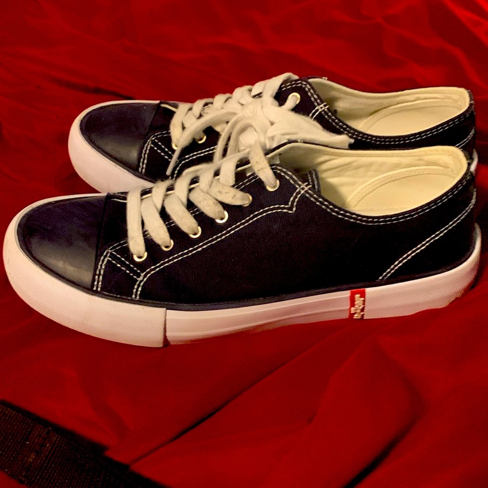 Levi blue Tennis shoes